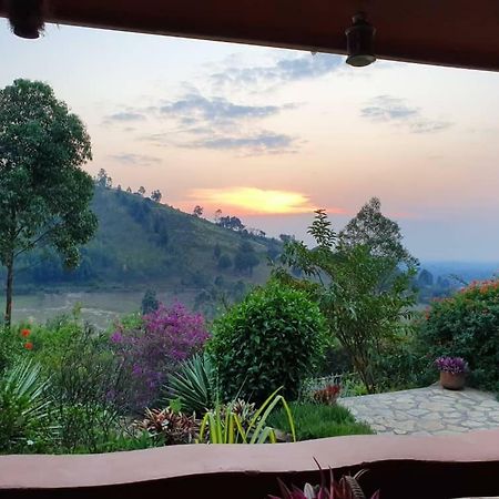 Nyore Hillside Retreat Mbarara Extérieur photo