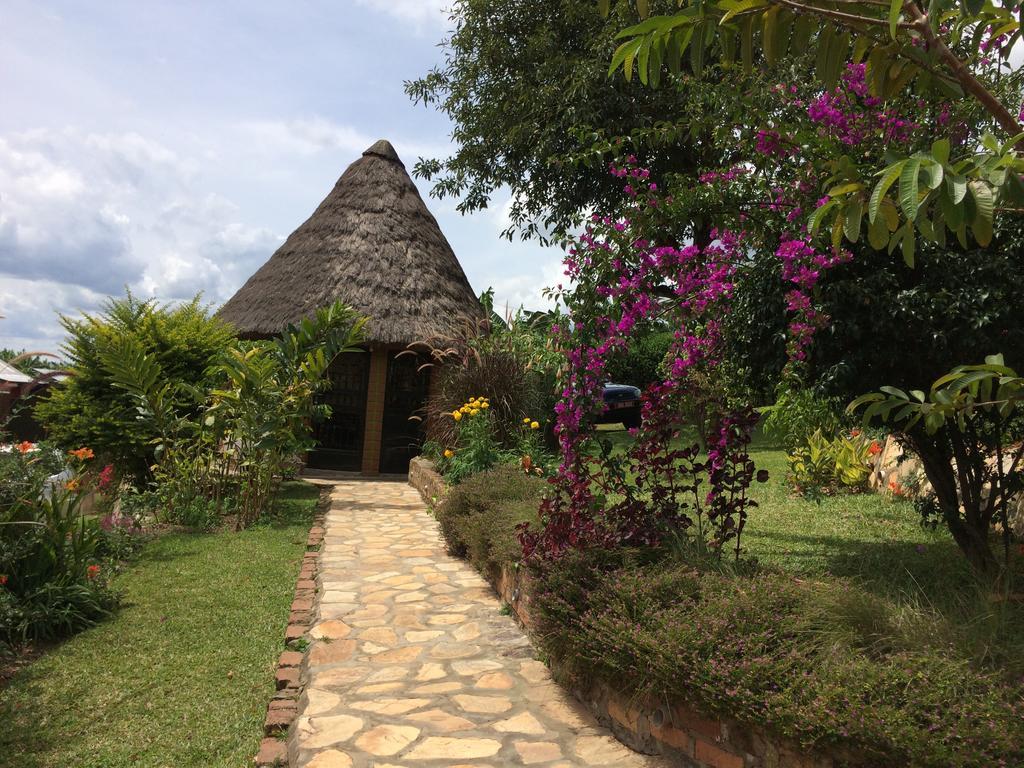 Nyore Hillside Retreat Mbarara Extérieur photo