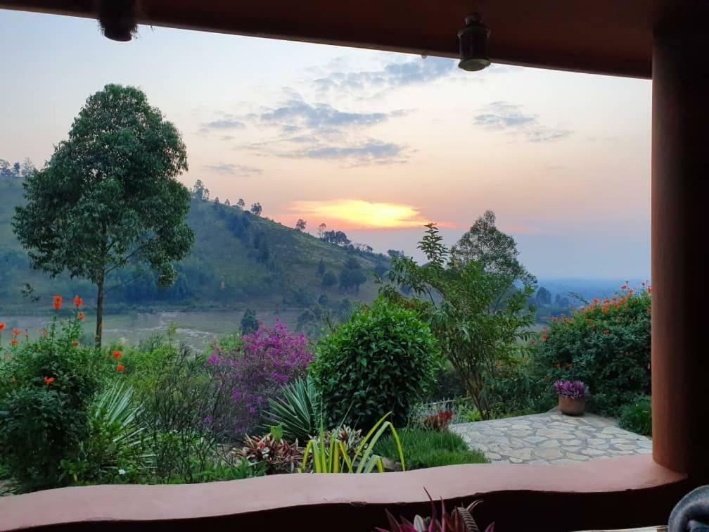 Nyore Hillside Retreat Mbarara Extérieur photo